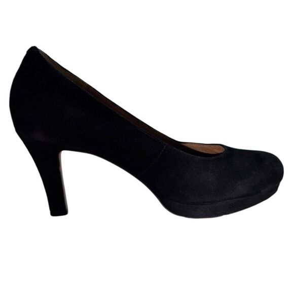 Clarks Artisan Comfort Sole Black Suede 3 1/4 " Heels 7.5 Medium - Picture 1 of 16